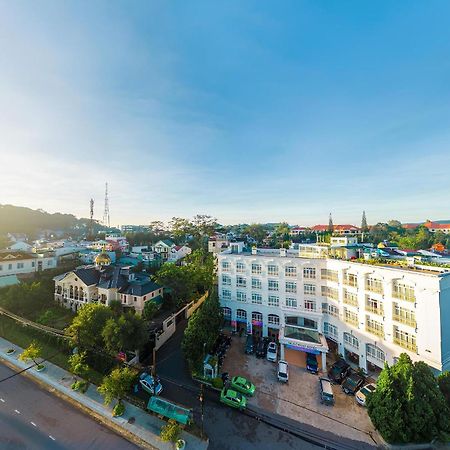 Ngoc Phat Dalat Hotel Exterior photo